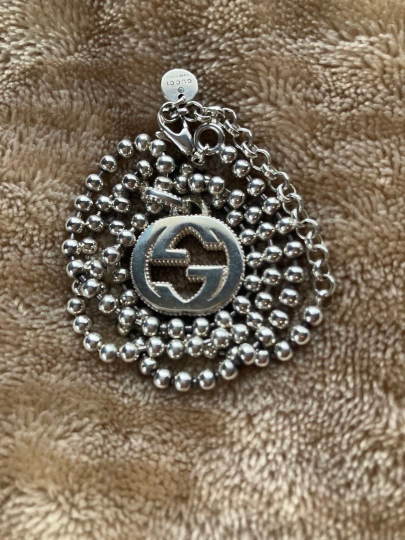 中島健人さん愛用　GUCCI インターロッキングMネックレス　値下げはありません