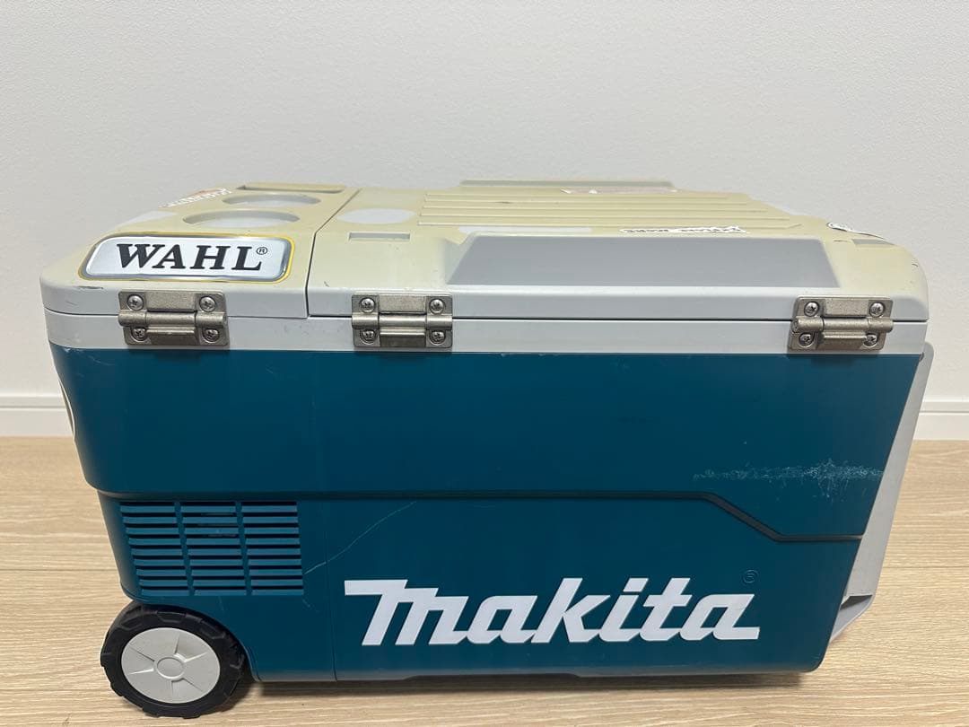 Makita 冷温庫 キャスター付き