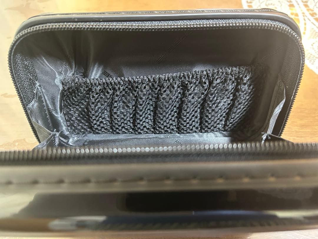 【美品】希少　コラボ　RIMOWA×PORSCHE アメニティケース