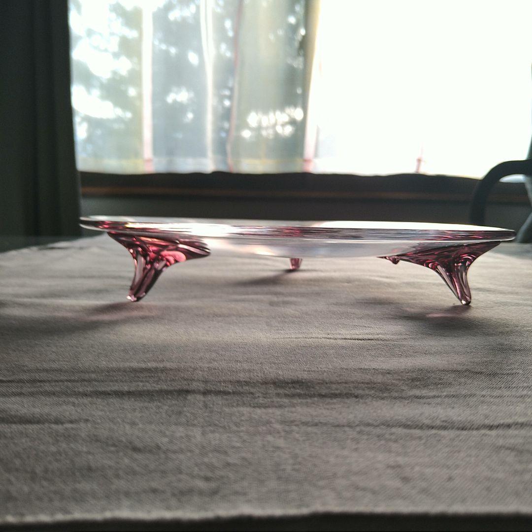 未使用　スガハラ ガラス　カメリア　23cm足つきプレート　ギフトBOX