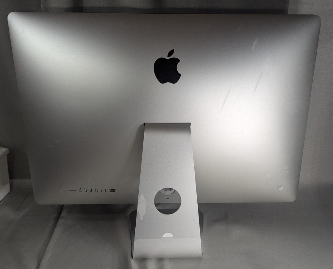 Z38 Apple iMac MODEL:A2115 EMC:3442 ジャンク