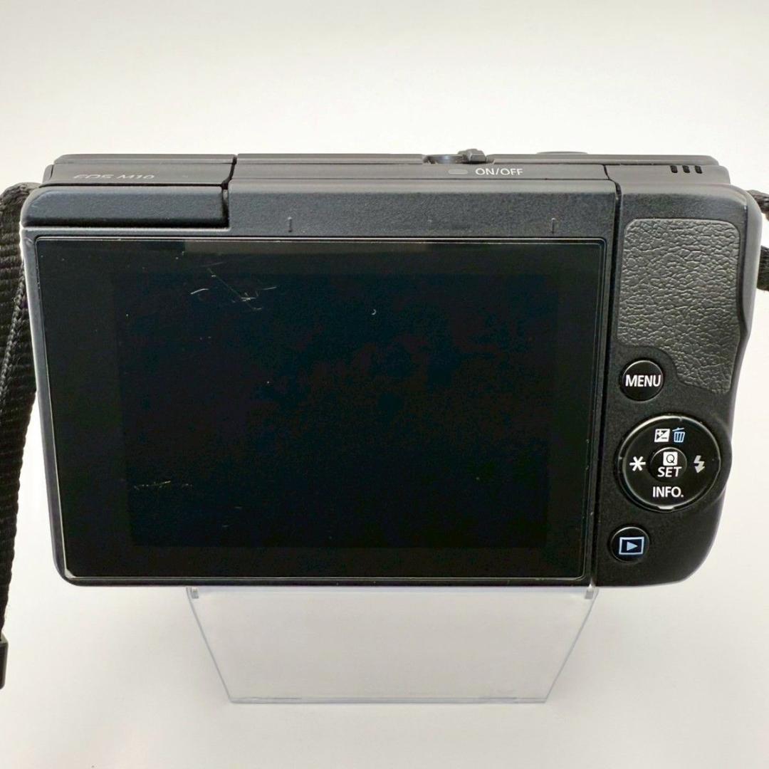 【箱付：美品】Canon EOS M10 ズームキット ブラック 819-14