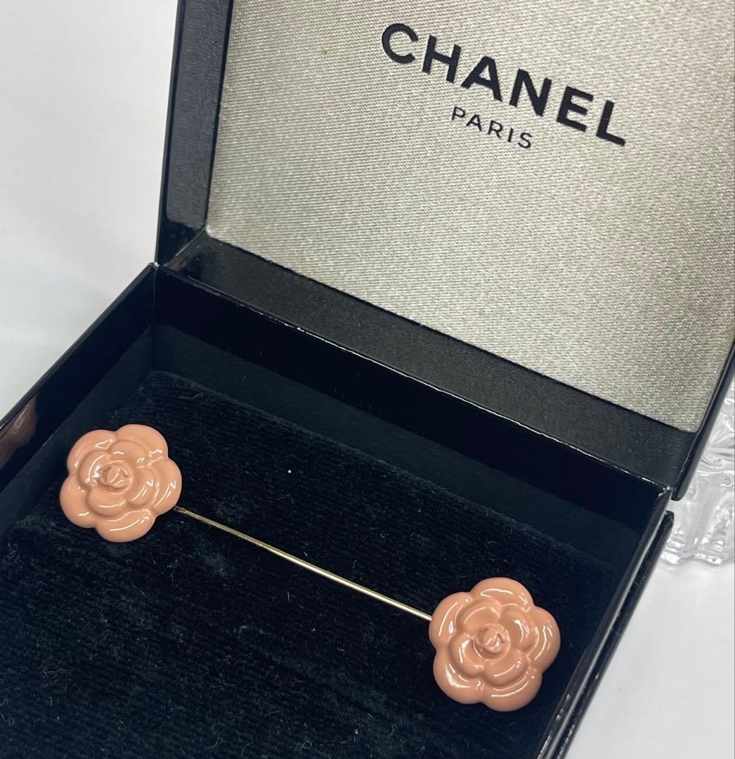 CHANEL(シャネル)ピンブローチ