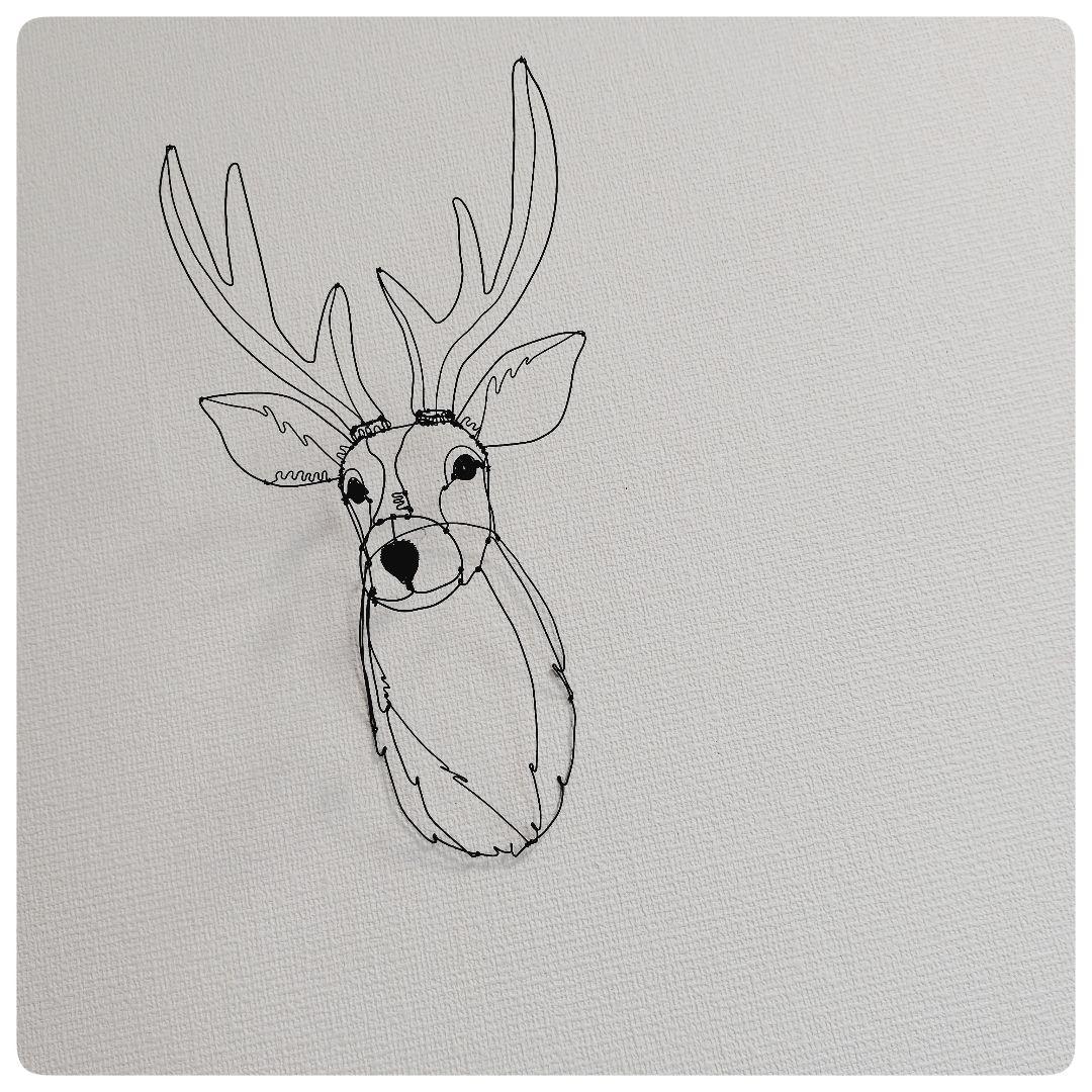 ワイヤーアート　ワイヤークラフト　鹿さん