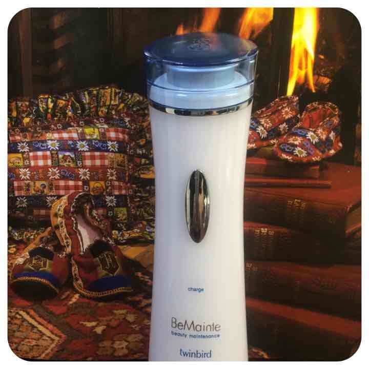 更にさらに、値下げ断行！BeMainte 防水超音波美顔器 SH-B783SW