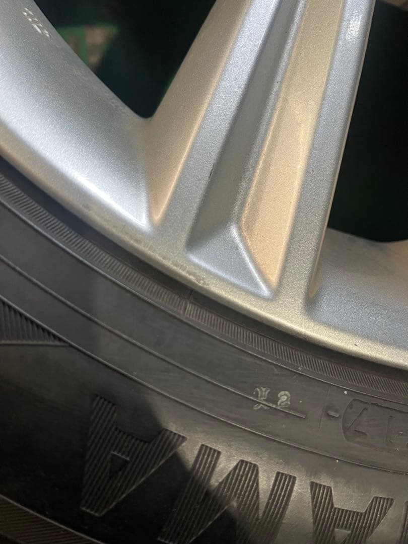 クラウン　純正ホイール　17インチ スタッドレスタイヤ ホイールセット