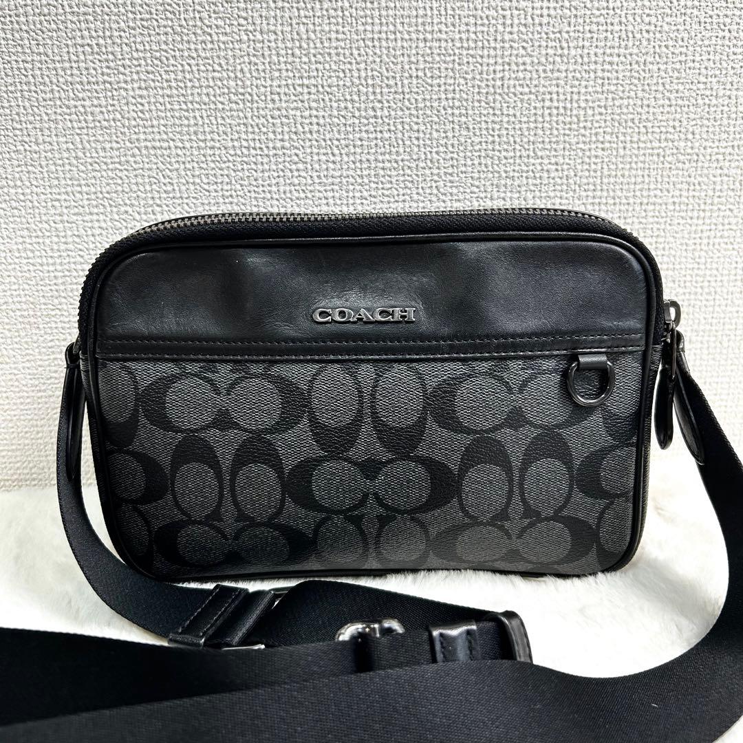 COACH ダブルファスナー　ショルダーバッグ レザー 斜め掛け シグネチャー