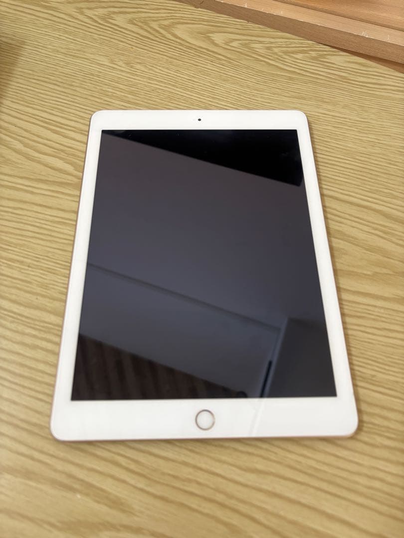iPad 第5世代　Wi-Fi 128GB