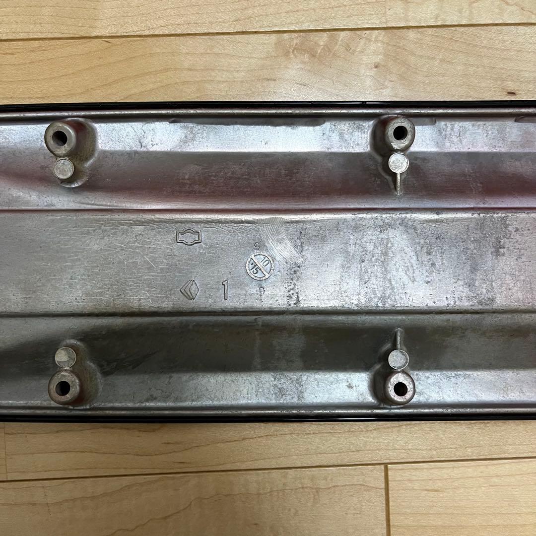 日産 スカイライン GT-R ヘッドカバー エンジンカバー　ロッカーカバー　赤