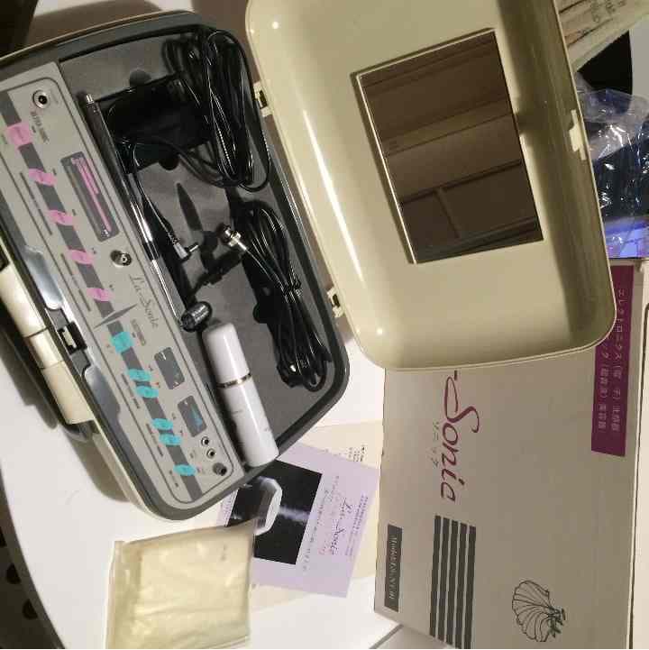 La-Sonic 美顔器 定価180000万