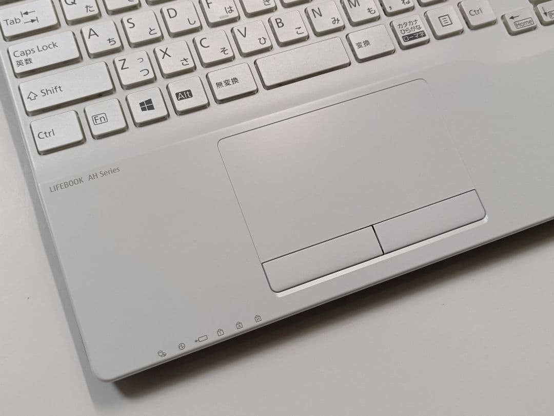 2021年12月製 Windows11 富士通 Ryzen3 5300U SSD