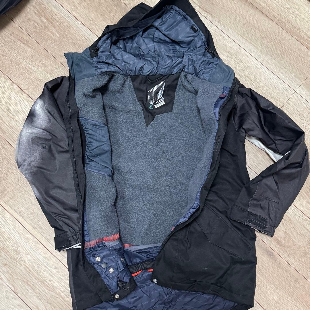 上下セット　MEN’S メンズ　VOLCOM ボルコム　スノーボードウェア
