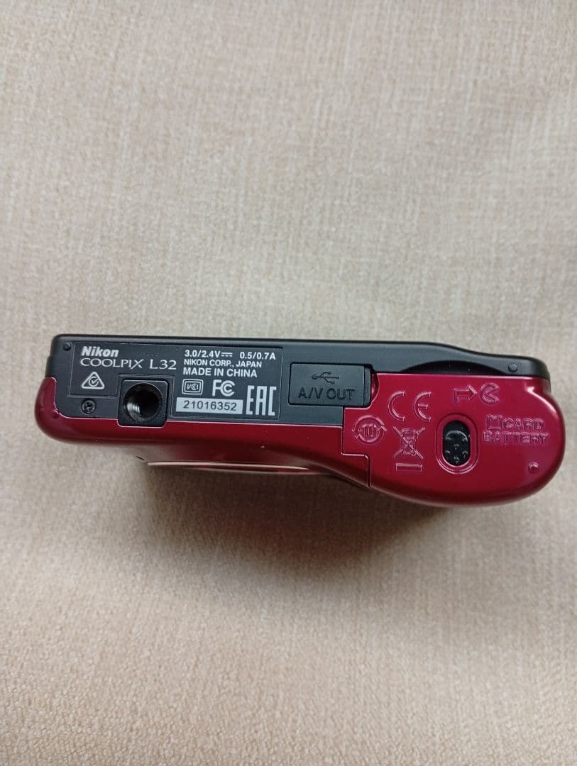 Nikon COOLPIX L32 ピンクのコンパクトデジタルカメラ