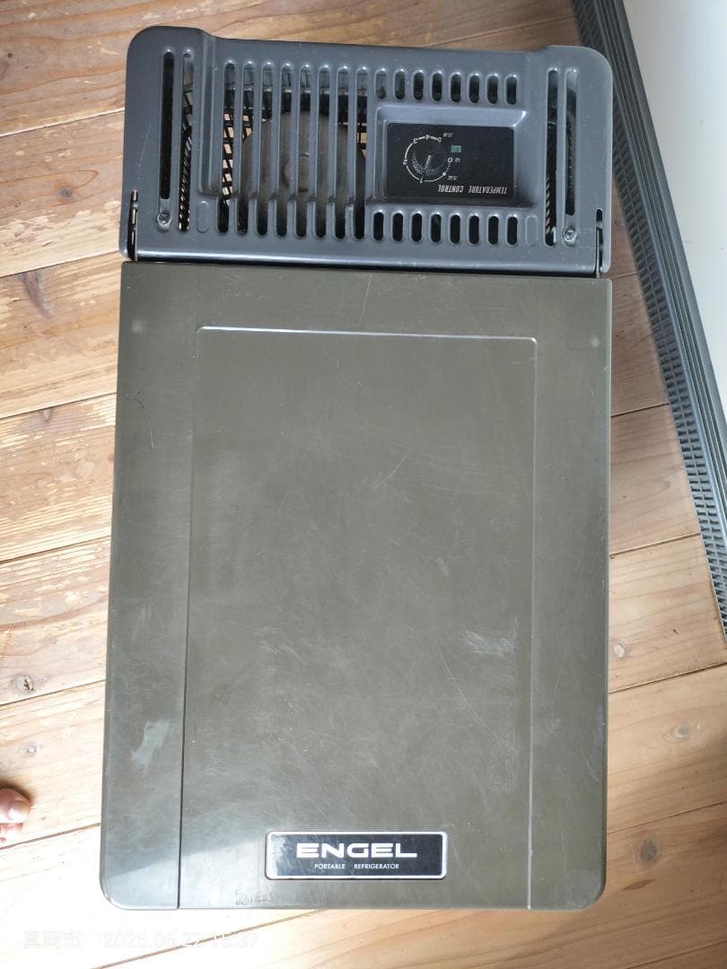 DC/AC対応電気冷蔵庫　車載・アウトドア MT15E-D1 ENGEL