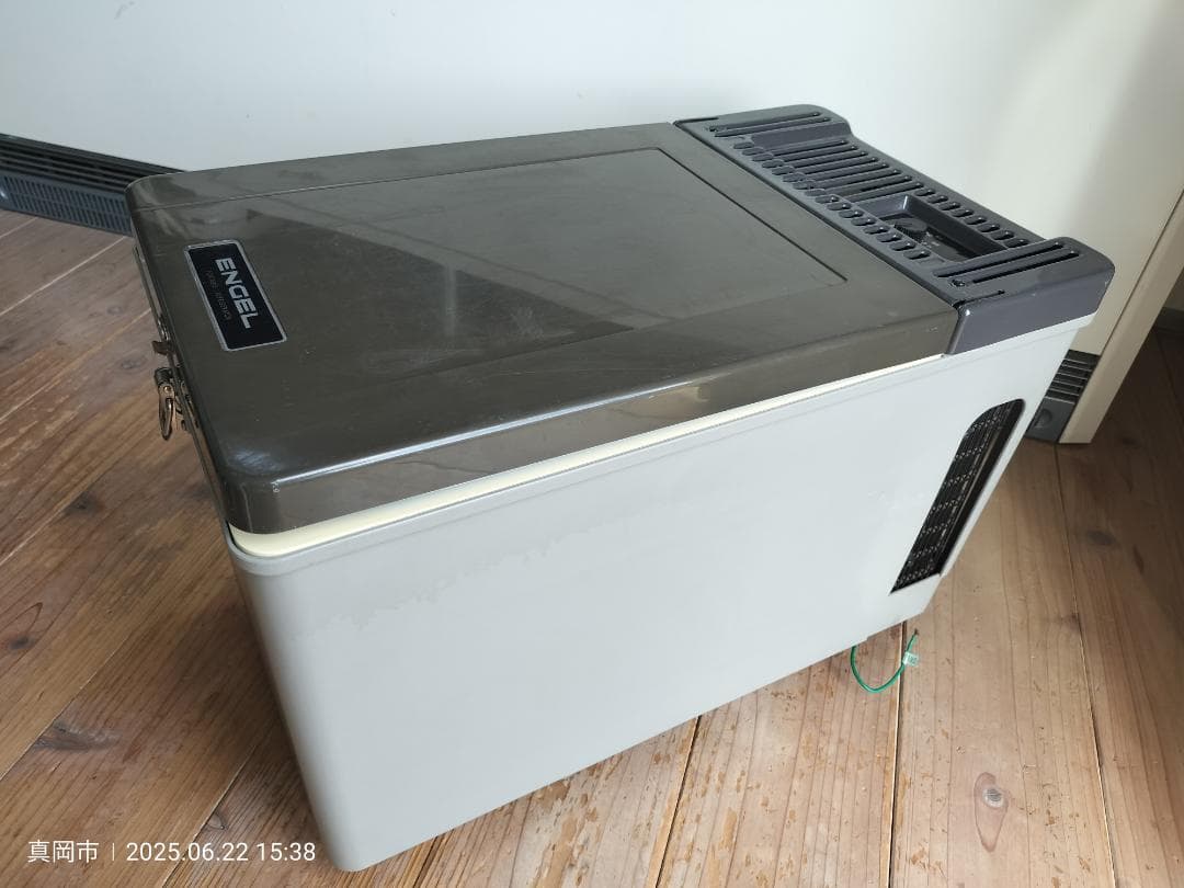 DC/AC対応電気冷蔵庫　車載・アウトドア MT15E-D1 ENGEL