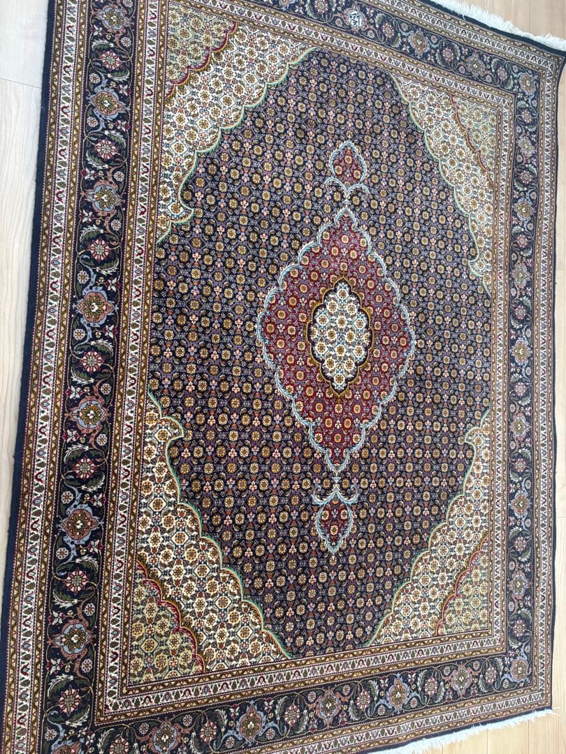 専用！ペルシャ絨毯　タブリーズ　ウールとシルク　ラグ マヒ柄