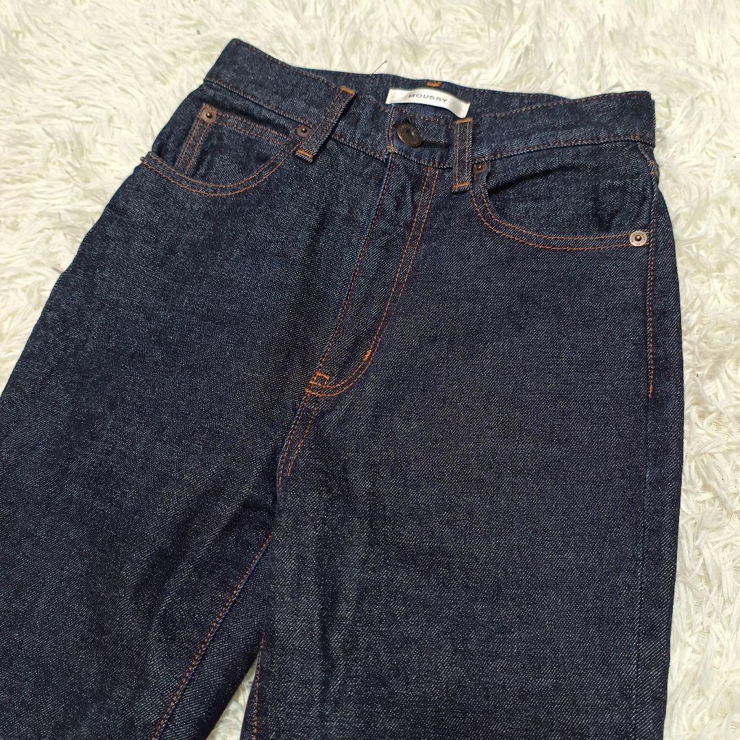 超美品 MOUSSY MVS FLARE 濃紺 フレア デニム 24