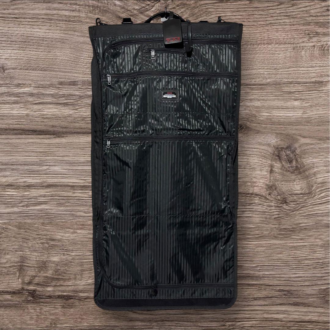 TUMI フォールド キャリーオン ガーメントケース