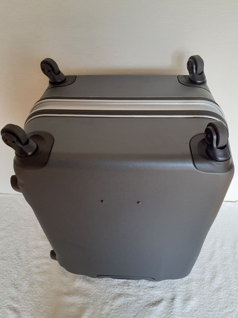 【美品】ワールドトラベラー ACE スーツケース ダークグレー