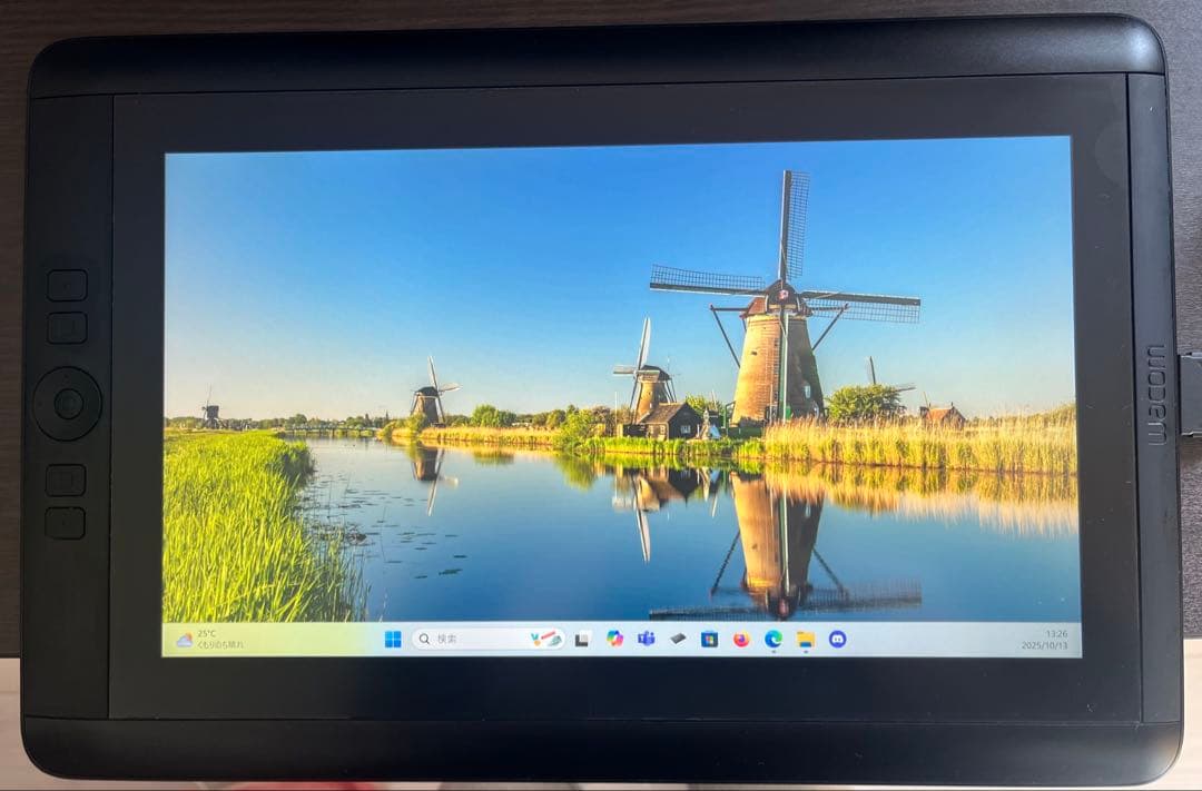 Wacom Cintiq 13HD 13.3型 DTK1301