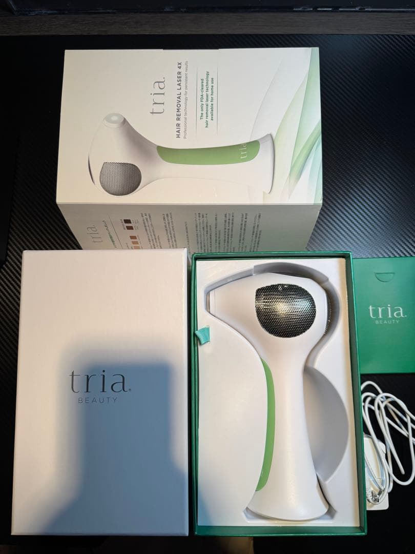 トリア•パーソナルレーザー脱毛器4X【値下げ交渉受けます】