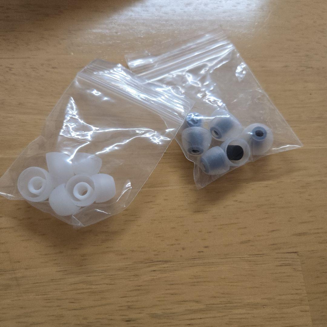 SIVGA Que 有線イヤホン(バランス接続ケーブルつき)