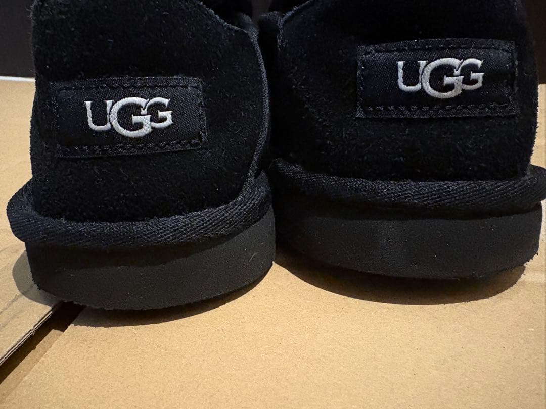 UGG ケントン　ブラック　サイズ7/ 25センチ