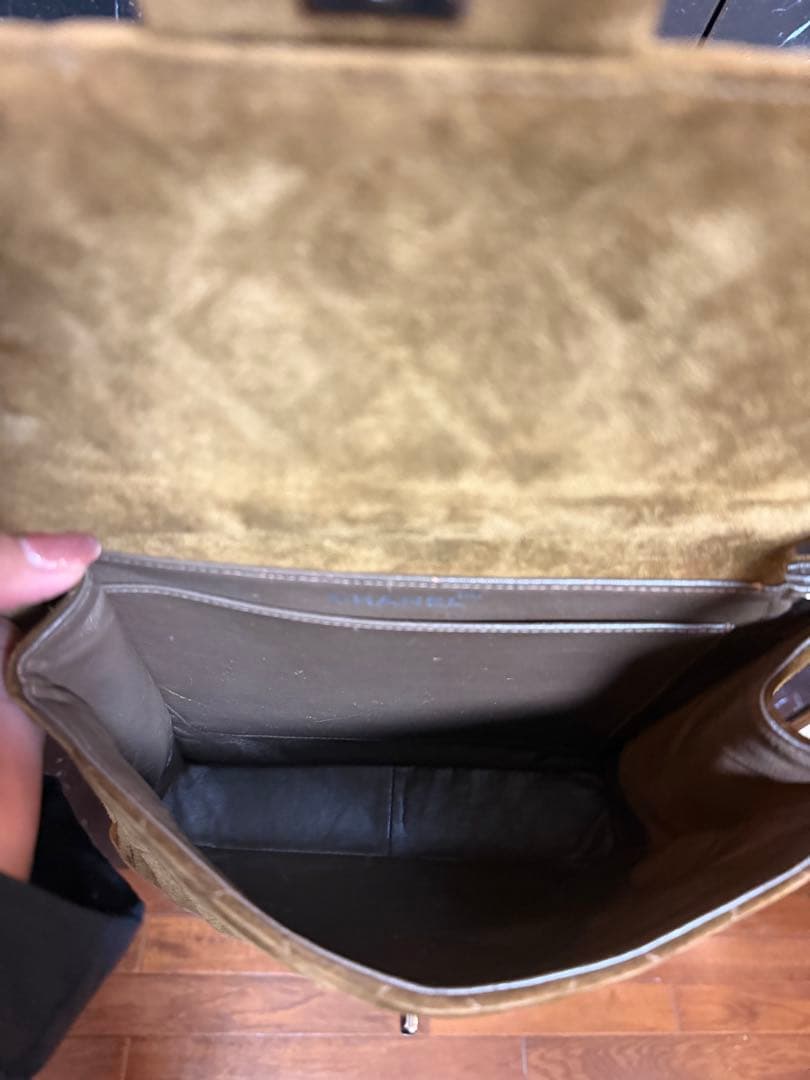 CHANEL ブラウン スエード ショルダーバッグ