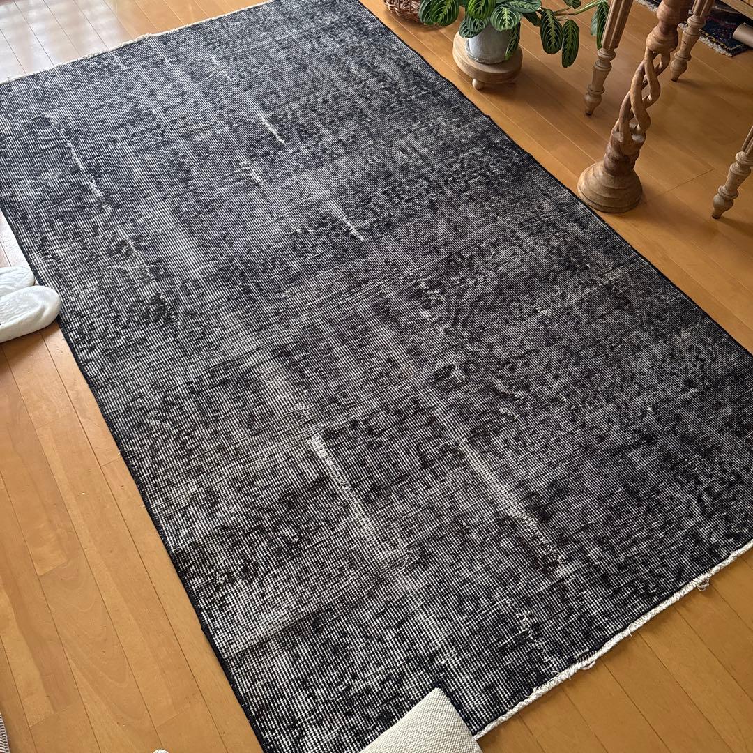 112×192 貴重ブラックオーバーダイ　擦れシャビー　トルコヴィンテージラグ