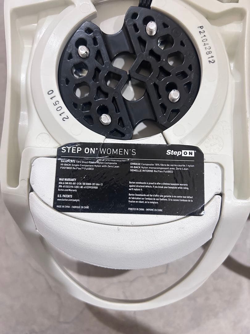 スノーボードビンディング Stepon