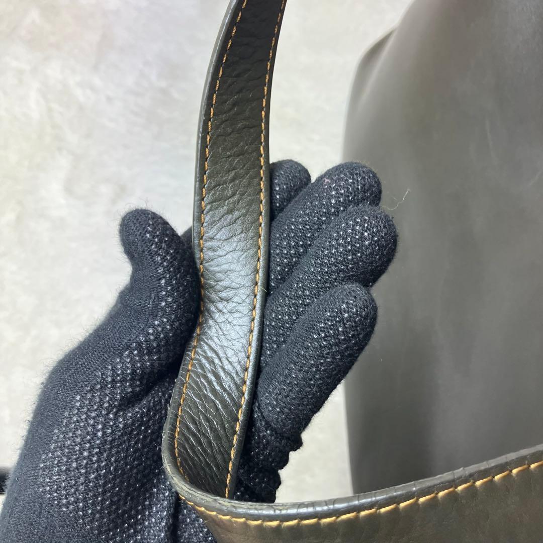 マザーハウス✨コハダ M A4可 オリーブ 牛革 レザー トートバッグ 肩掛け