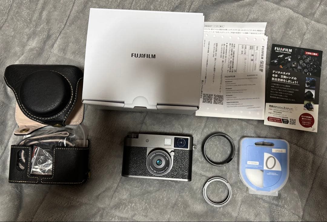 FUJIFILM X-half X-HF1 付属品多数 シャッター回数1000回