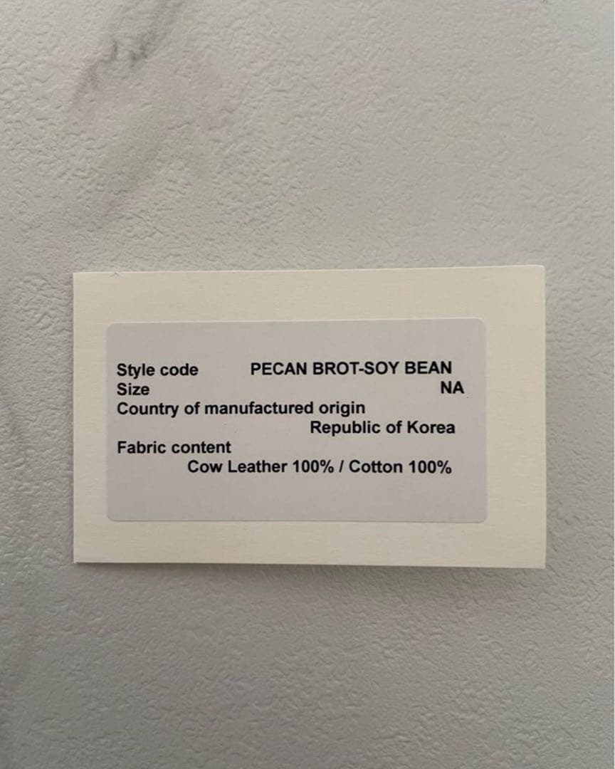 【新品・未使用】OSOI　ミニバッグ　PECAN BROT [SOY BEAN]