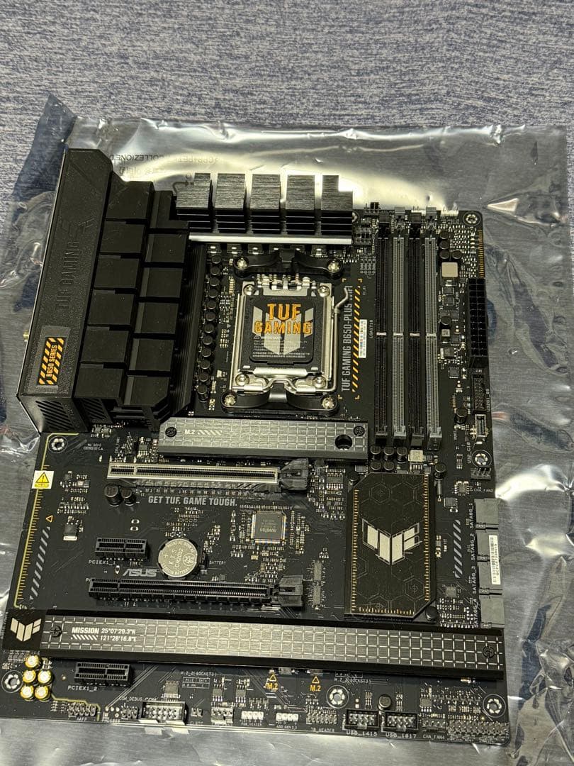 ATXマザーボード　ASUS TUF GAMING B650-PLUS WIFI