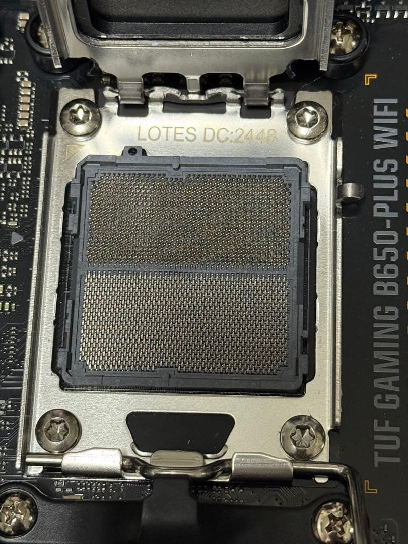 ATXマザーボード　ASUS TUF GAMING B650-PLUS WIFI