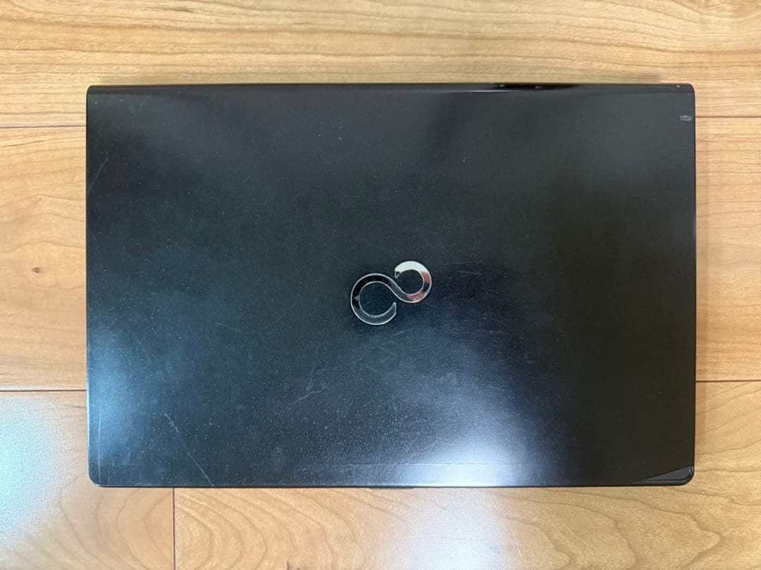 富士通ノートPC Core i5 SSD256GB タッチ Win11