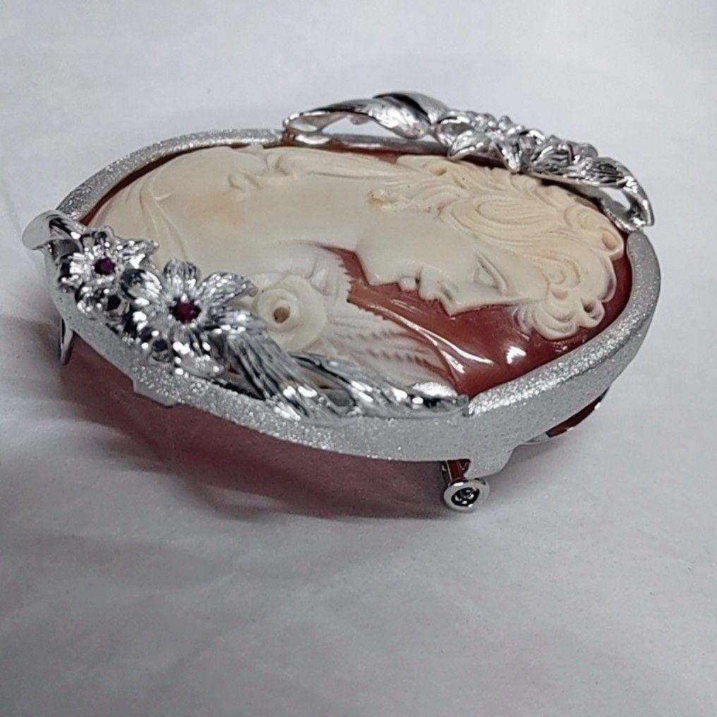 オ*ー様 ＳＶ９２５ シェルカメオ ピンクトルマリン付き ブローチ