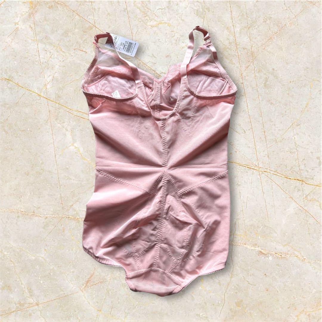 【美と機能を兼ね備えた贅沢補正下着】