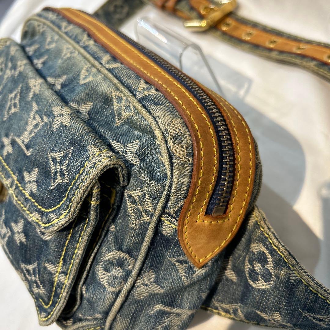 Louis Vuitton デニムボディバッグ