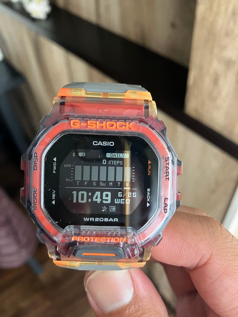 Y*i様 CASIO G-SHOCK クリアオレンジ腕時計