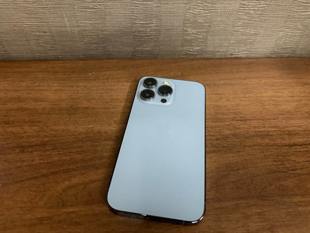 最終お値下げ　iPhone13 Pro 256GB 美品です