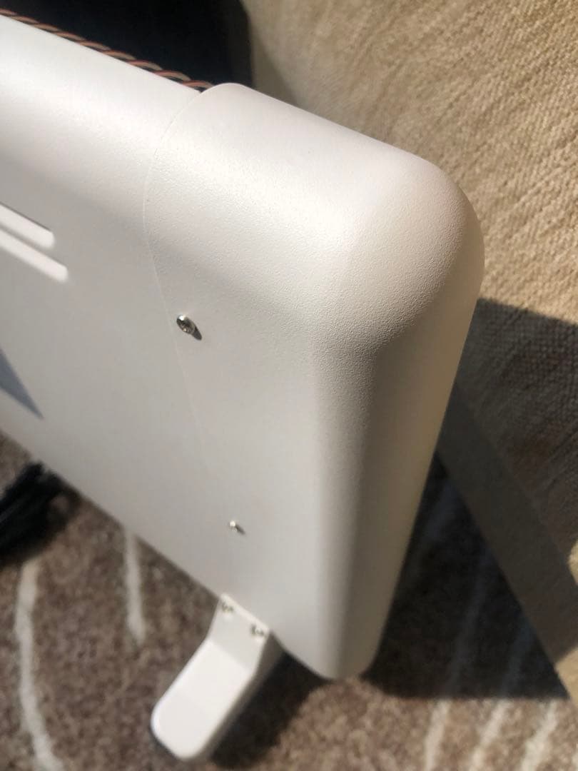 サンラメラ 遠赤外線セラミックパネルヒーター 600型　2022年製