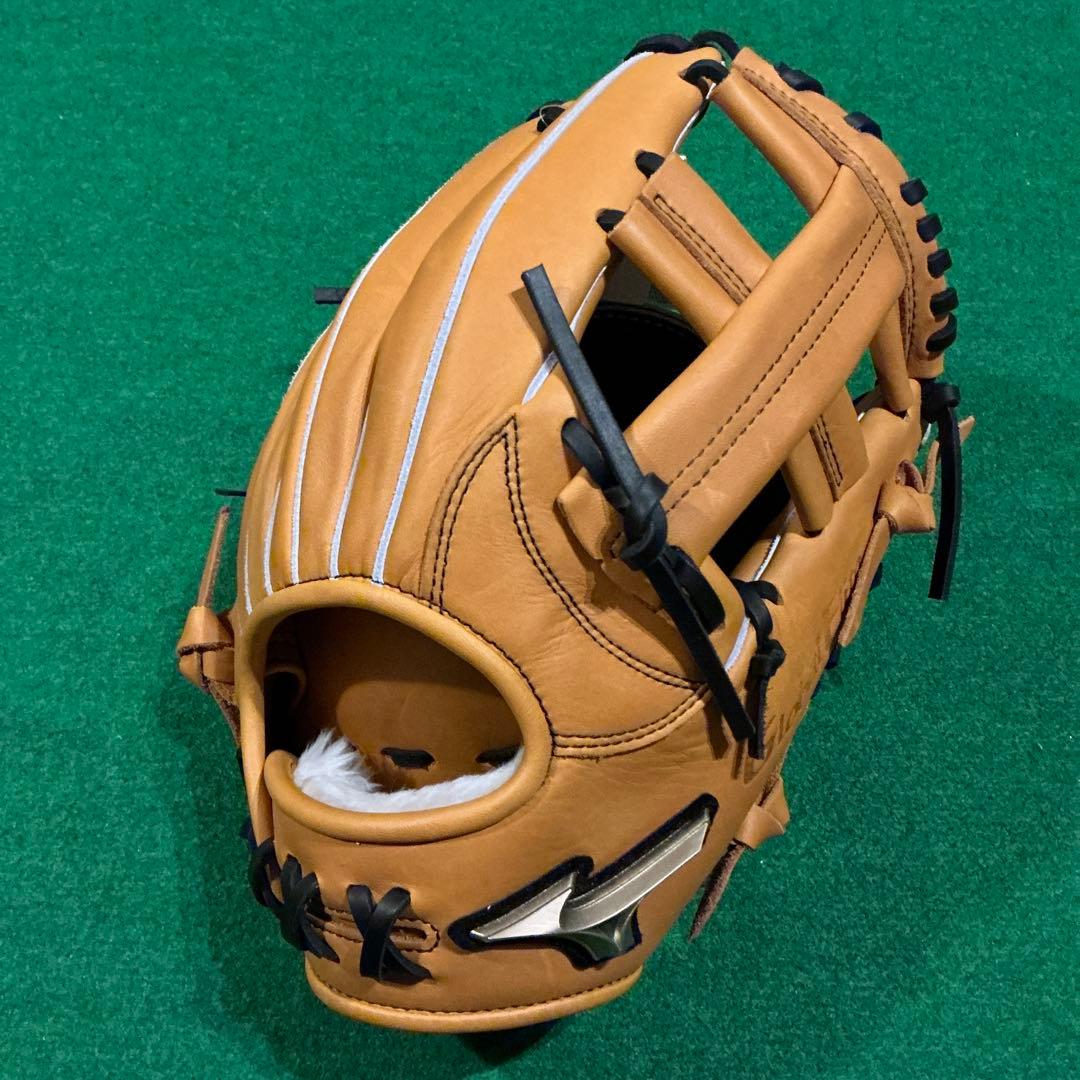 ミズノ　グローバルエリート　軟式　内野手用　新品未使用