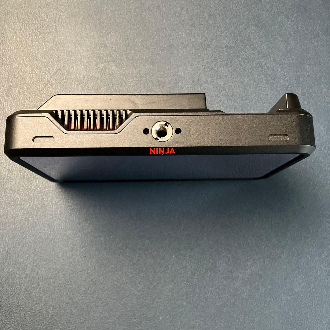 ATOMOS NINJA Ⅴ HDRモニタレコーダー、他(ケージ、SSDなど)