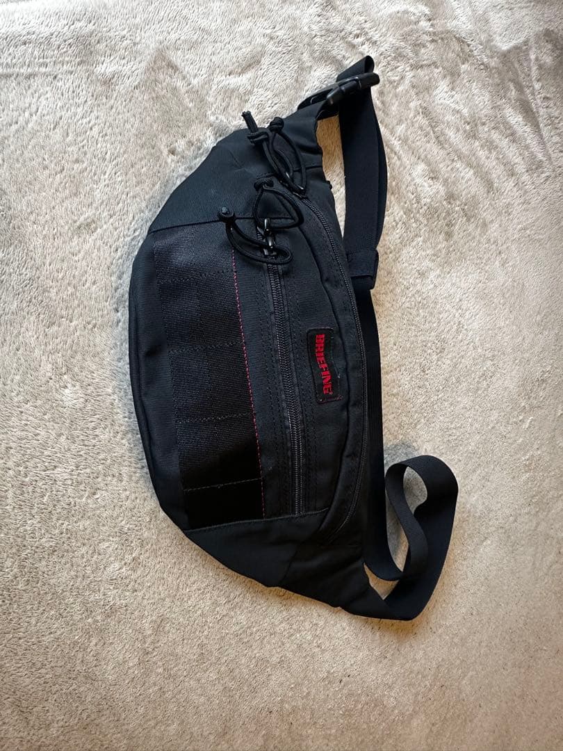 BRIEFING ボディバッグ ブラック　SLASH S MW GENII