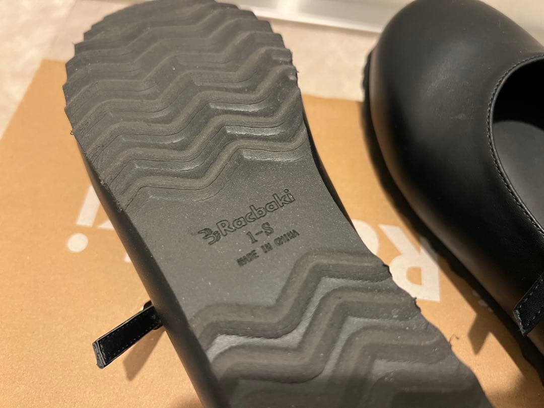 RACBAKI ラクバキ パンプス