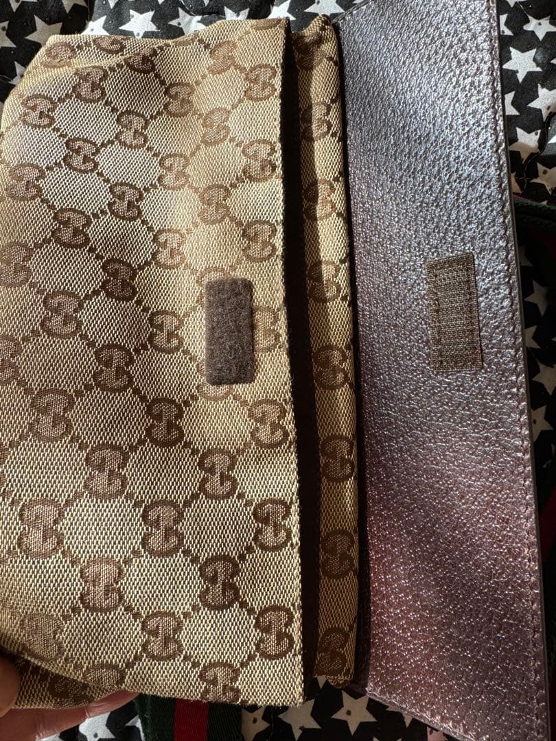 Gucci GGパターン ボディバッグ