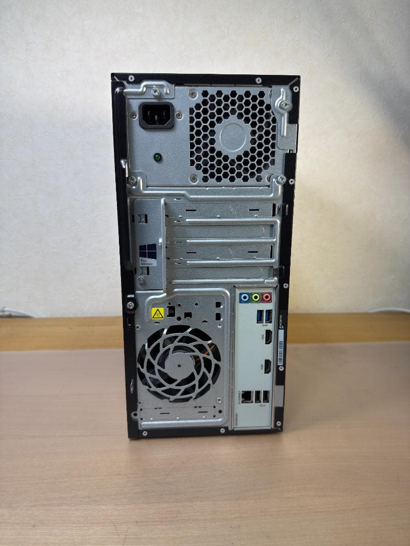 Windowsデスクトップパソコン　HP Pavilion 550-240jp