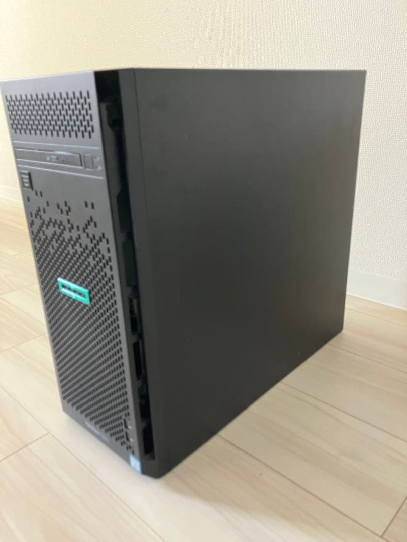HP ProLiant ML110 Gen9 8コア メモリ32G HDD3T