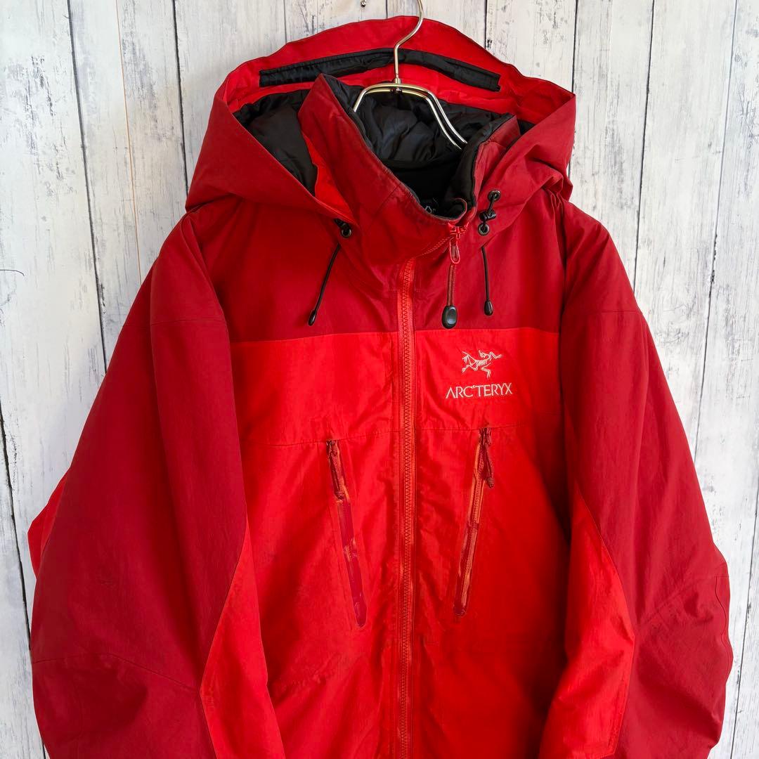 旧タグ アークテリクス FISSION SV プリマロフト 中綿ジャケット 赤